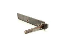 BAKERS PRIDE S3242U DOOR ARM ASSEMBLY; LEFT 8[EPBR38/5