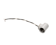 TRUE 920671 LAMPHOLDER  INCANDESCENT PORCELAIN MED B