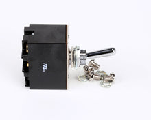 APW WYOTT 67002 SWITCH  ON-OFF  30 AMP  DPST