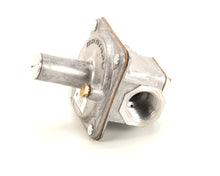 BAKERS PRIDE M1418A PRESSURE REGULATOR  1  3.5 WC