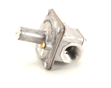 BAKERS PRIDE M1418A PRESSURE REGULATOR  1  3.5 WC